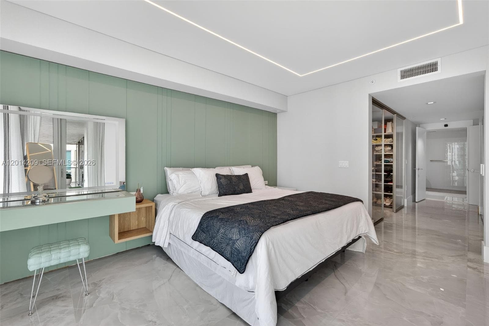 300 Sunny Isles Blvd # 1902, Sunny Isles Beach FL 33160 — 24