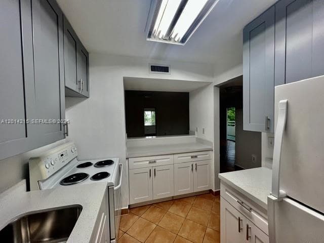 10755 SW 108th Ave # 302, Miami FL 33176 — 2