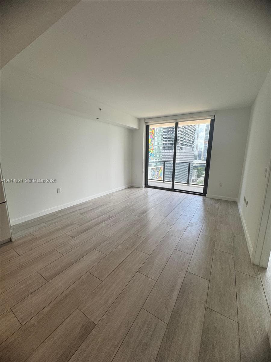 45 SW 9th St # 1104, Miami FL 33130 — 4