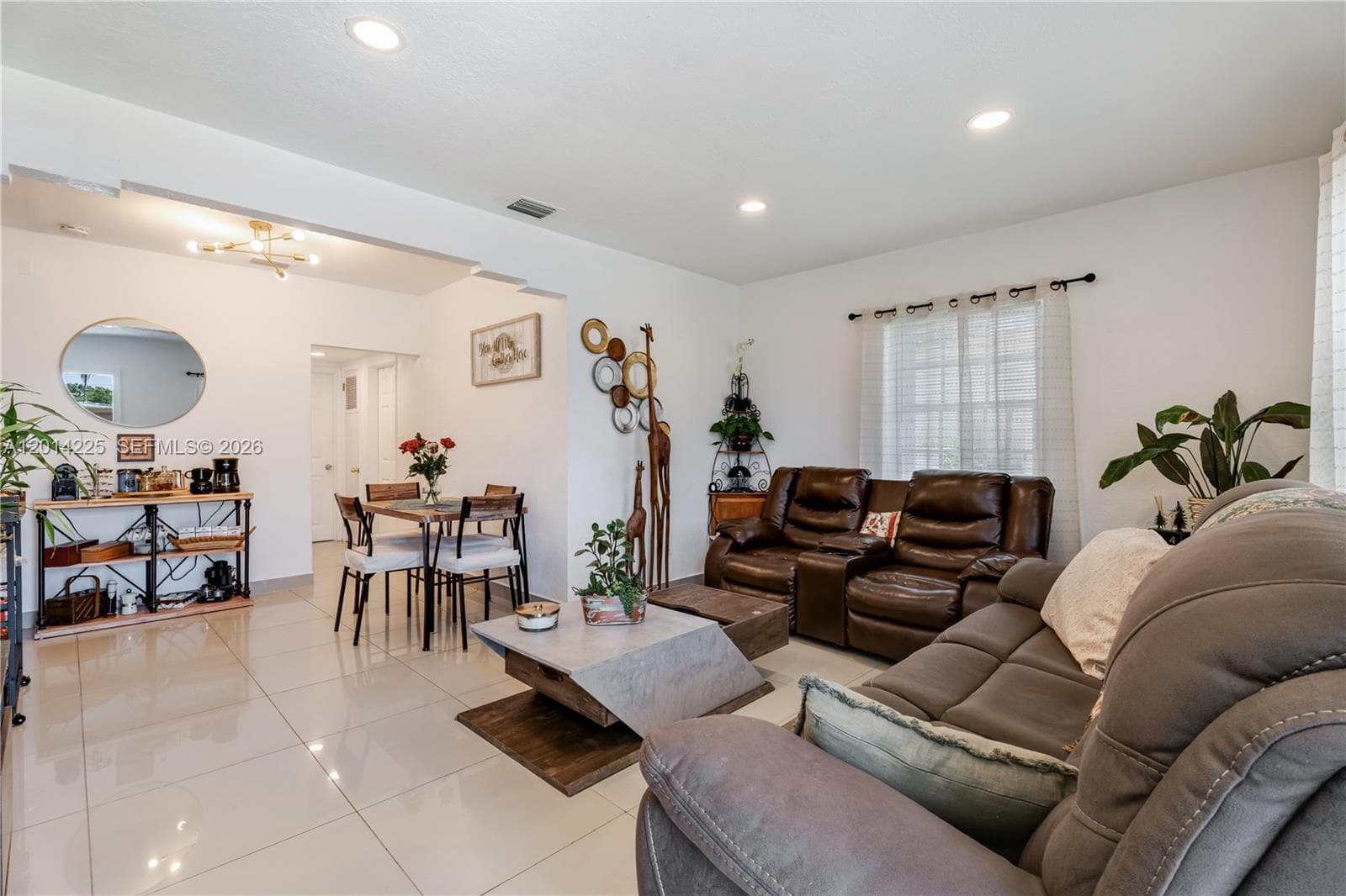 1059 NW 77th St, Miami FL 33150 — 3