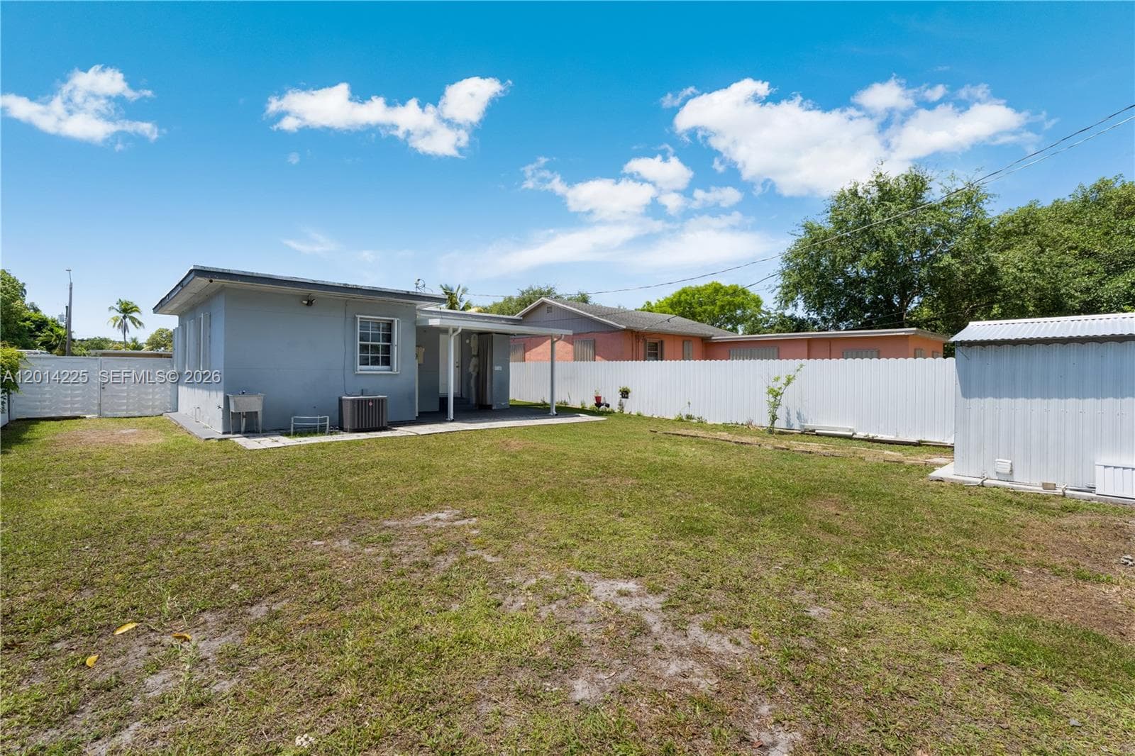 1059 NW 77th St, Miami FL 33150 — 15