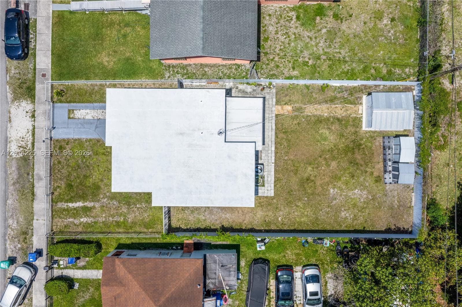 1059 NW 77th St, Miami FL 33150 — 21