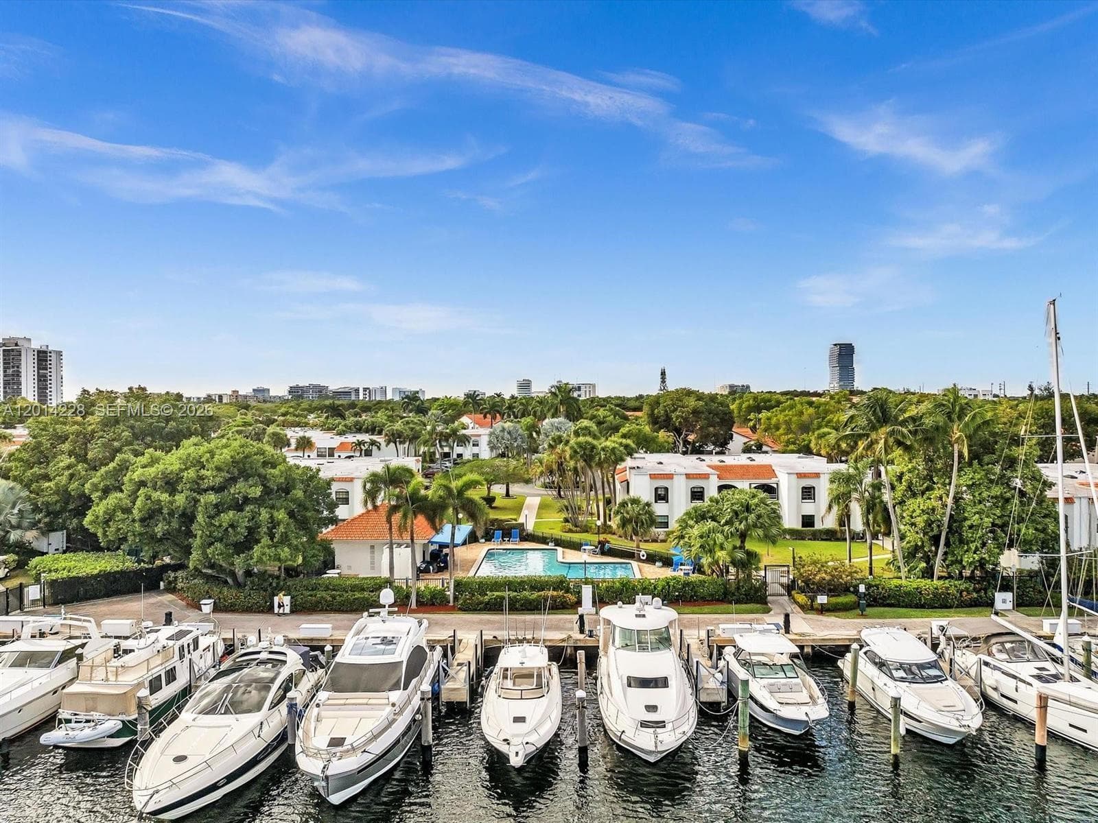 21075 NE 34th Ave # 2, Aventura FL 33180 — 13