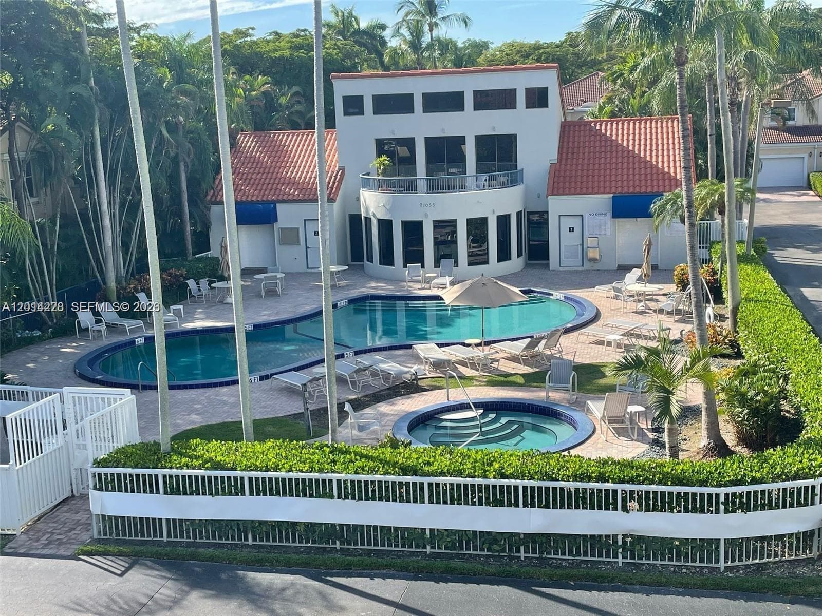 21075 NE 34th Ave # 2, Aventura FL 33180 — 16