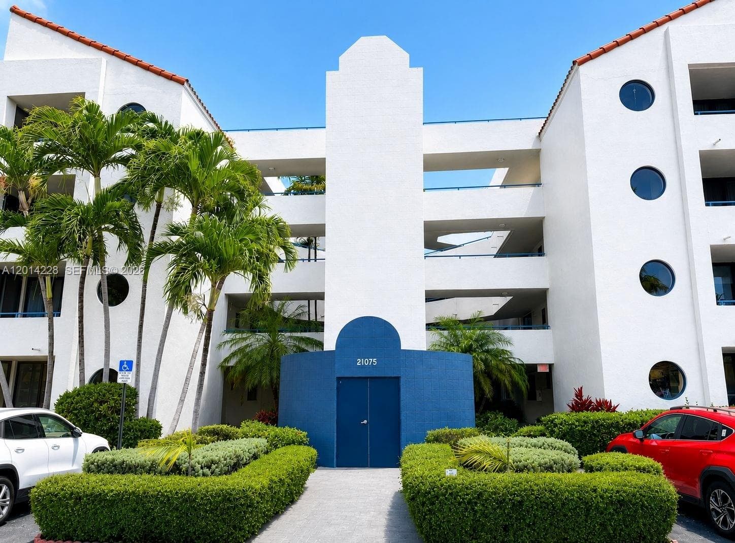 21075 NE 34th Ave # 2, Aventura FL 33180 — 12
