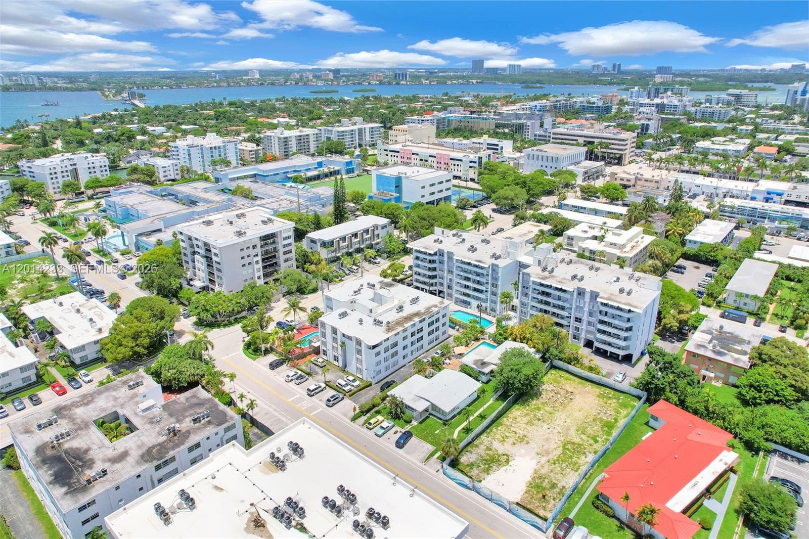 1075 93rd St # 207, Bay Harbor Islands FL 33154 — 33