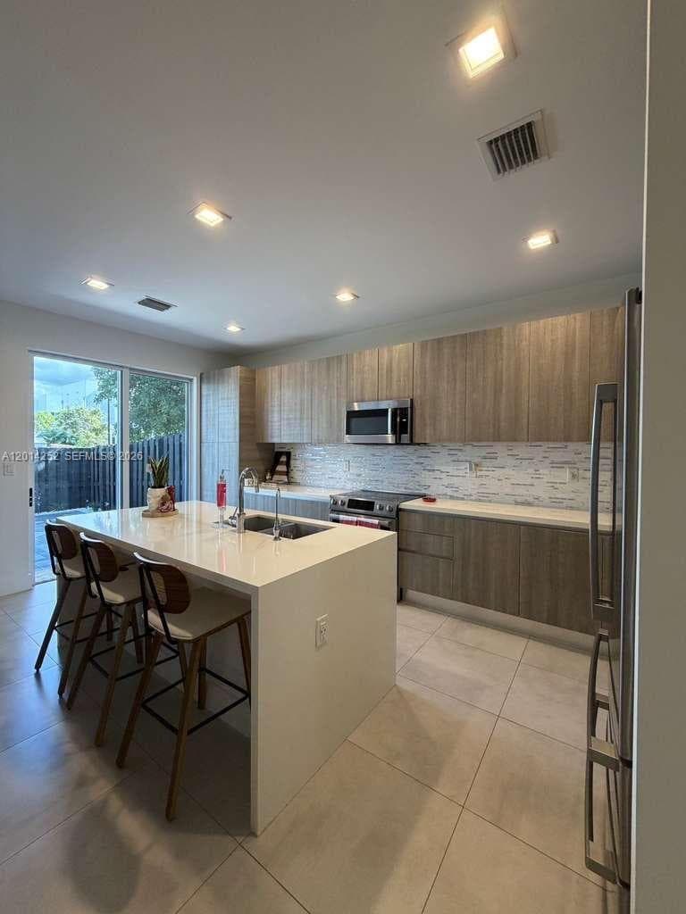 7187 NW 103 PATH # 7187, Miami FL 33178 — 8