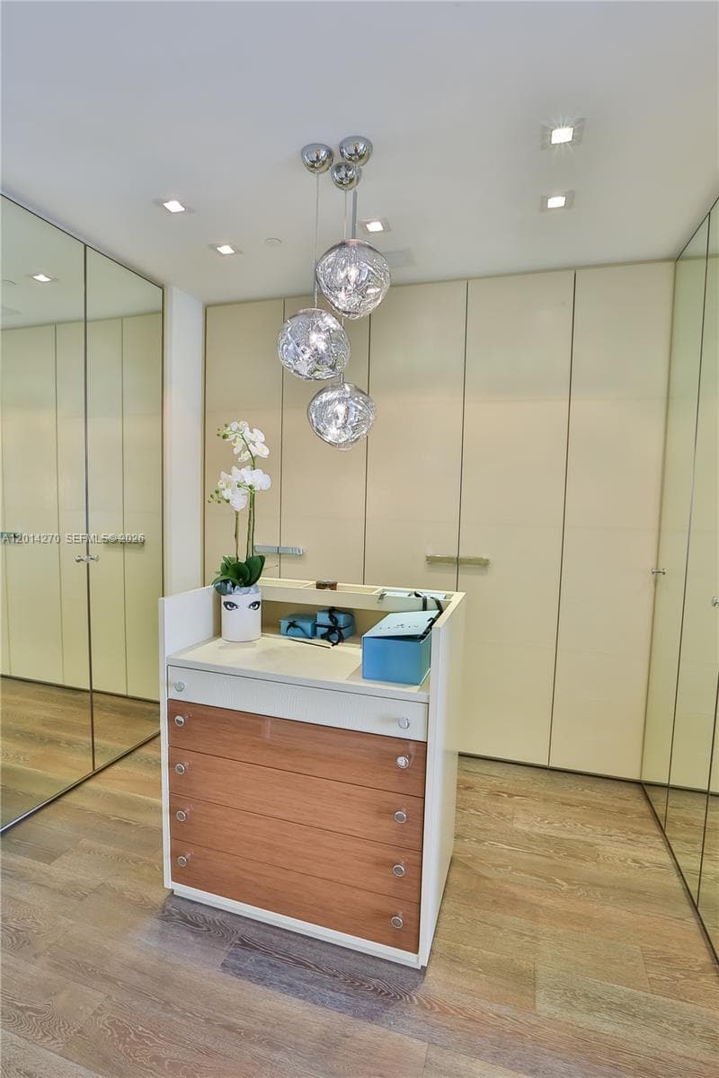 17749 Collins Ave # 2801, Sunny Isles Beach FL 33160 — 20