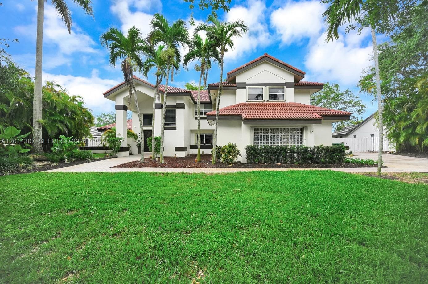 9866 SW 111th Ter, Miami FL 33176 — 1