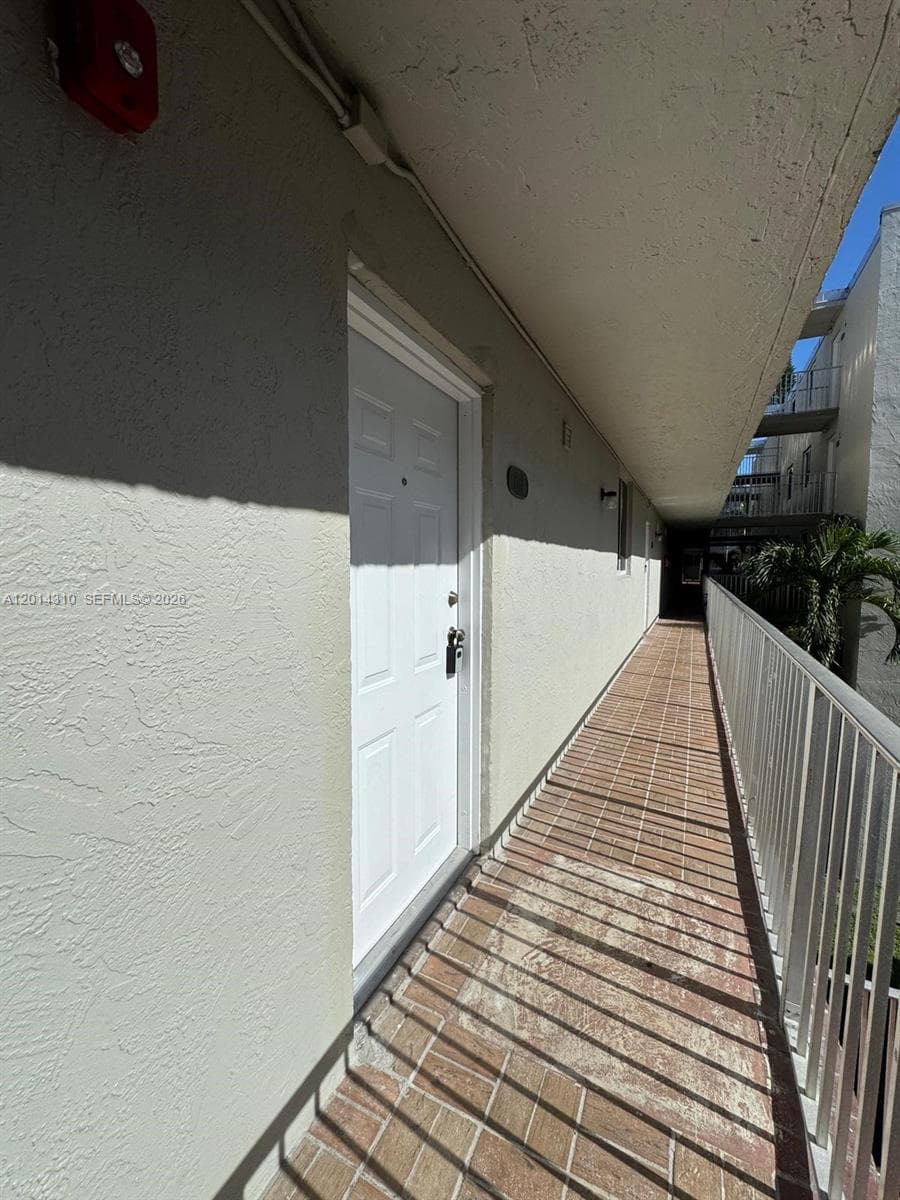 10090 NW 80th Ct # 1361, Hialeah Gardens FL 33016 — 4