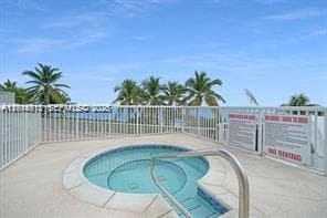 5401 Collins Ave # 932, Miami Beach FL 33140 — 20