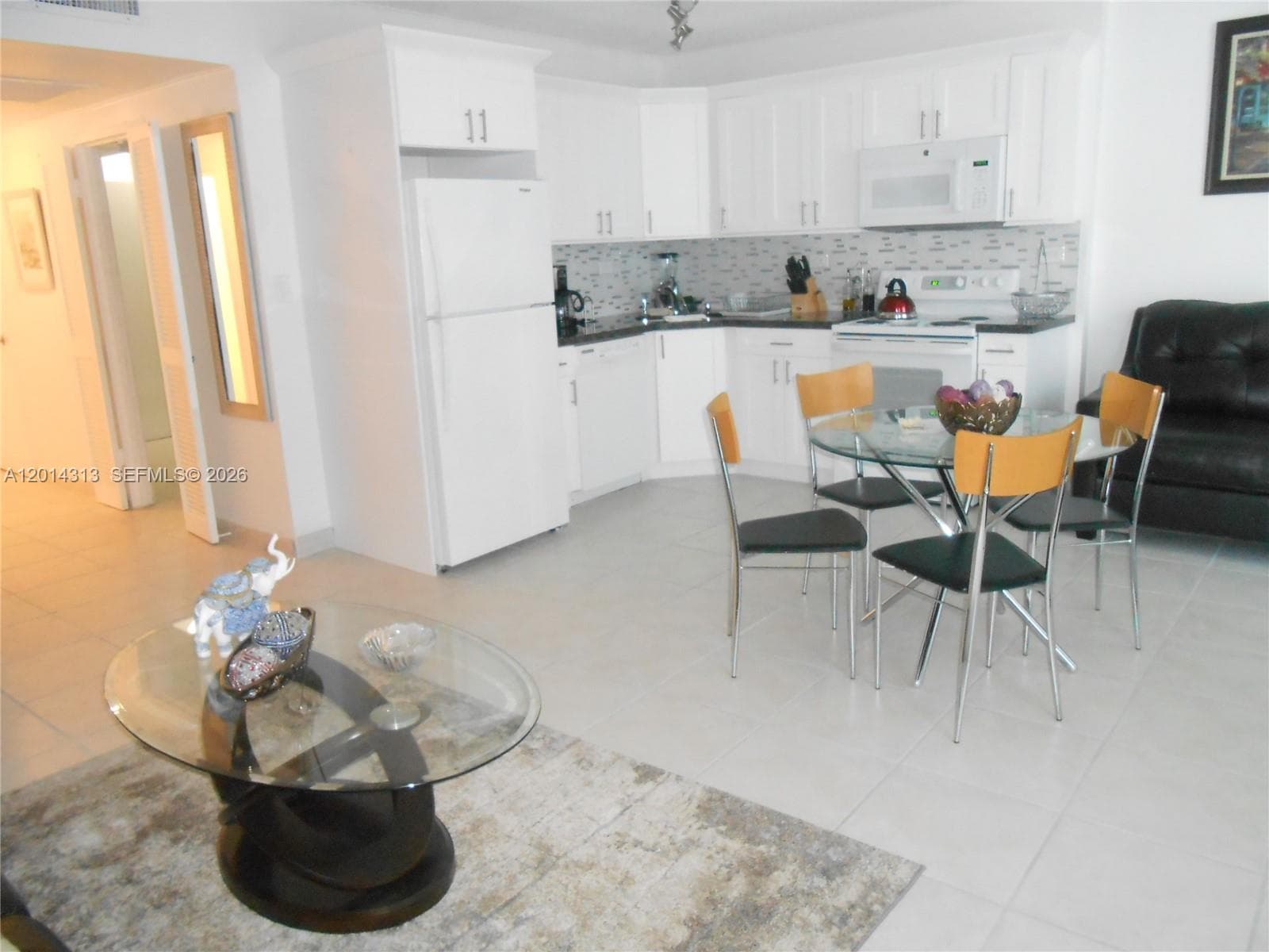 5401 Collins Ave # 932, Miami Beach FL 33140 — 8