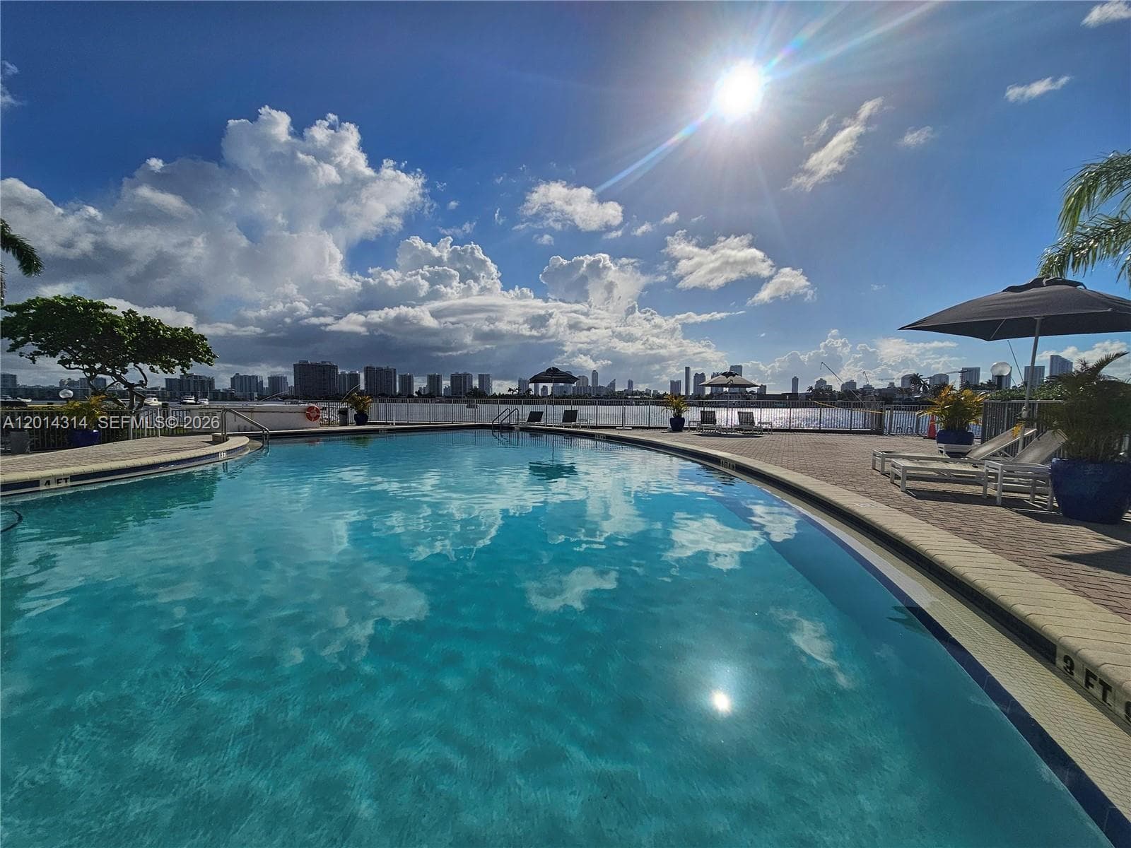 16546 NE 26th Ave # 5H, North Miami Beach FL 33160 — 16