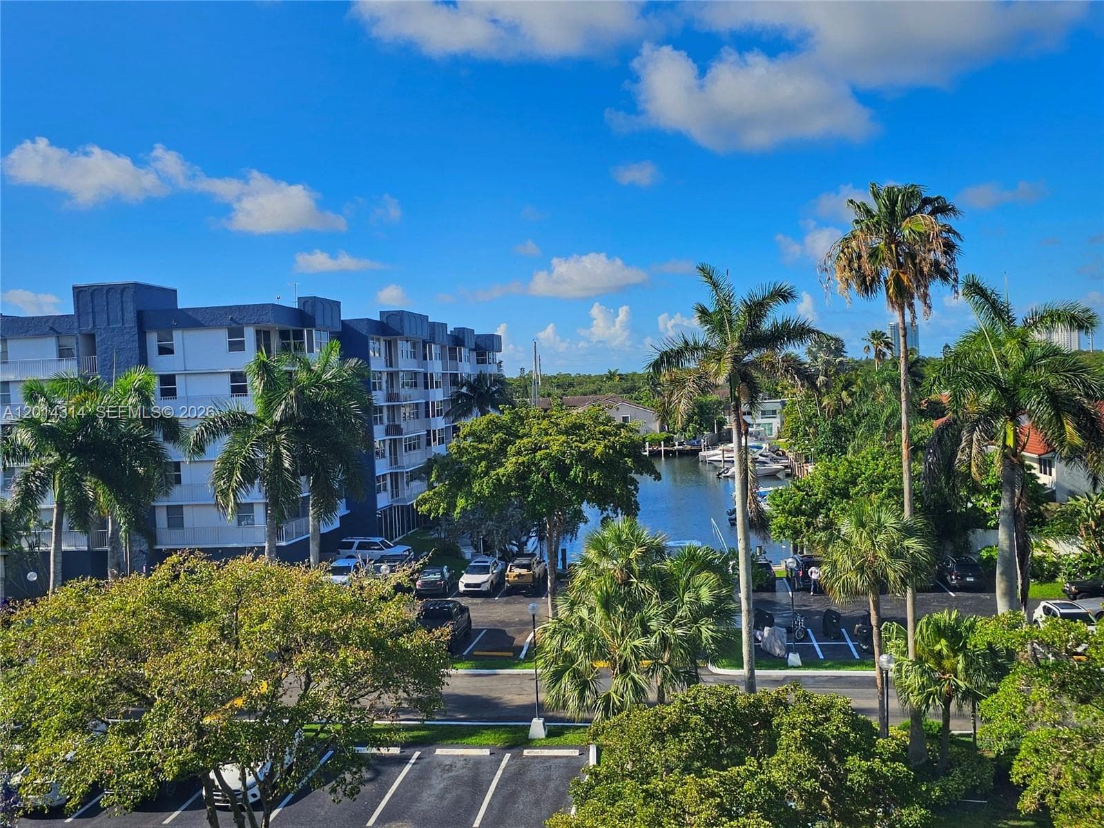 16546 NE 26th Ave # 5H, North Miami Beach FL 33160 — 15
