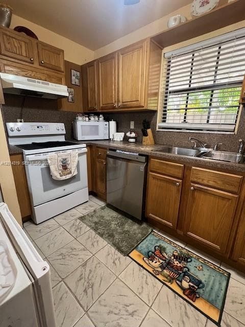3230 SW 4th St, Miami FL 33135 — 23