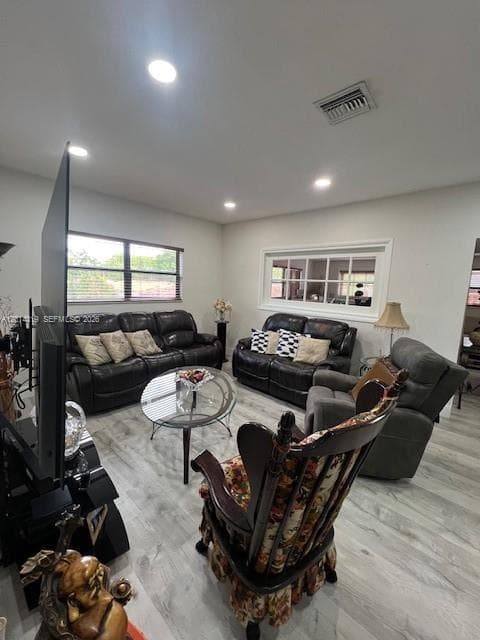 3230 SW 4th St, Miami FL 33135 — 35