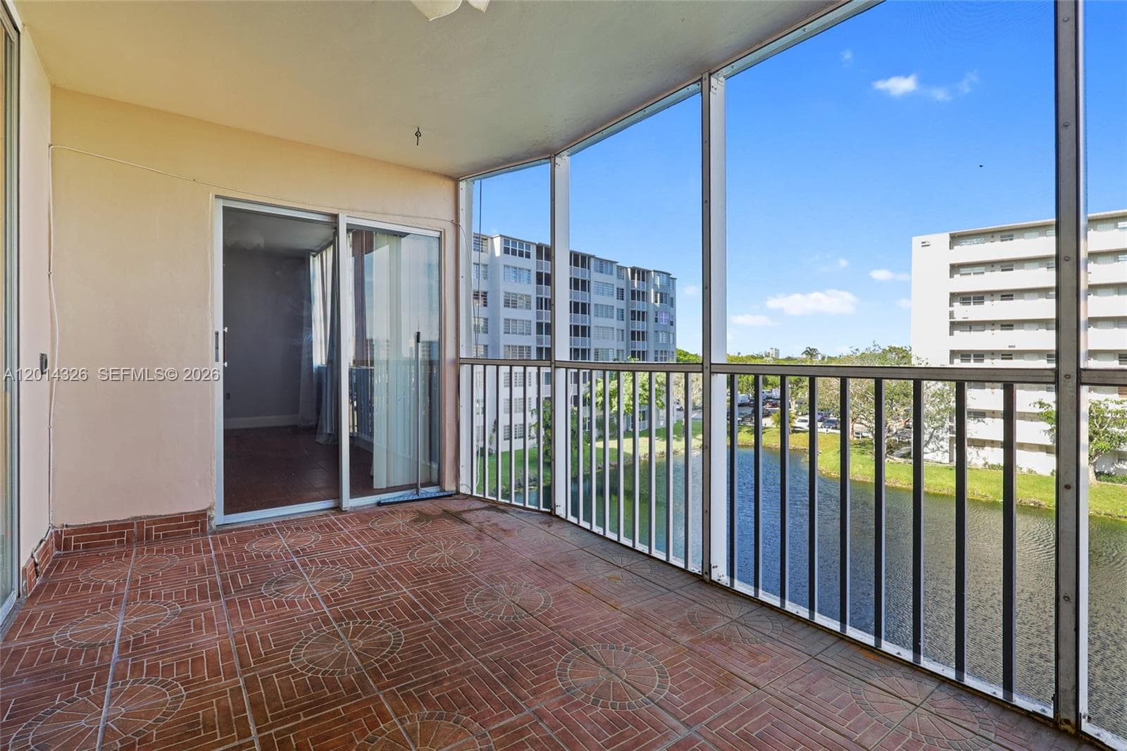 1770 NE 191st St # 1, Miami FL 33179 — 3