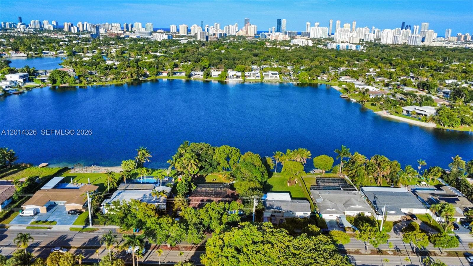 1770 NE 191st St # 1, Miami FL 33179 — 19