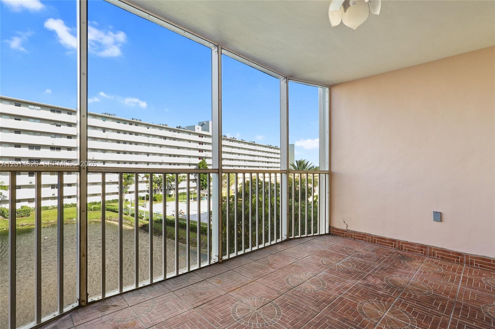 1770 NE 191st St # 1, Miami FL 33179 — 29