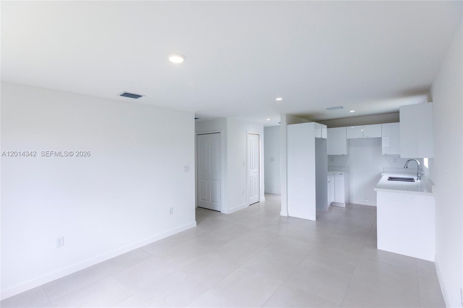 9155 NW 32 Ave, Miami FL 33147 — 3