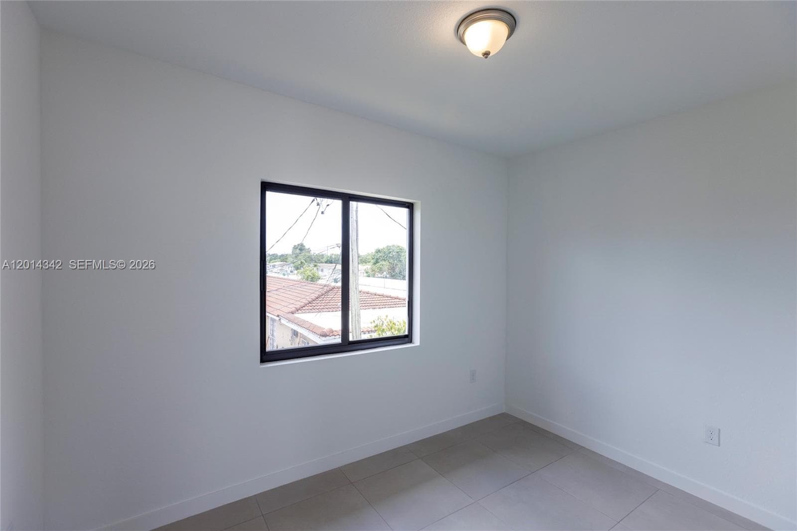 9155 NW 32 Ave, Miami FL 33147 — 18