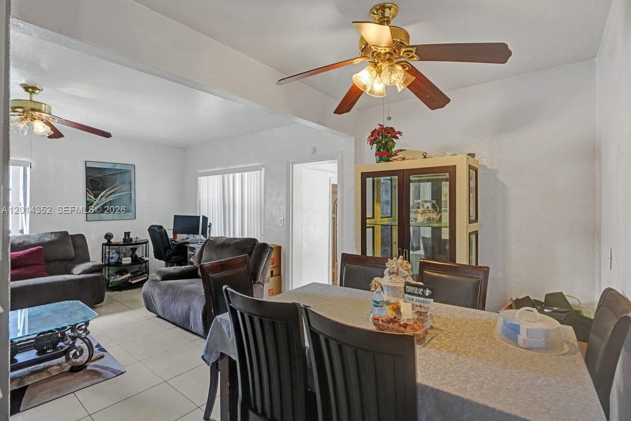 1379 NE 177th St, North Miami Beach FL 33162 — 12