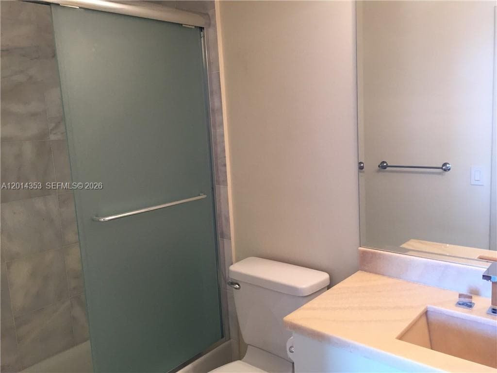 725 NE 22nd St # 16D, Miami FL 33137 — 17