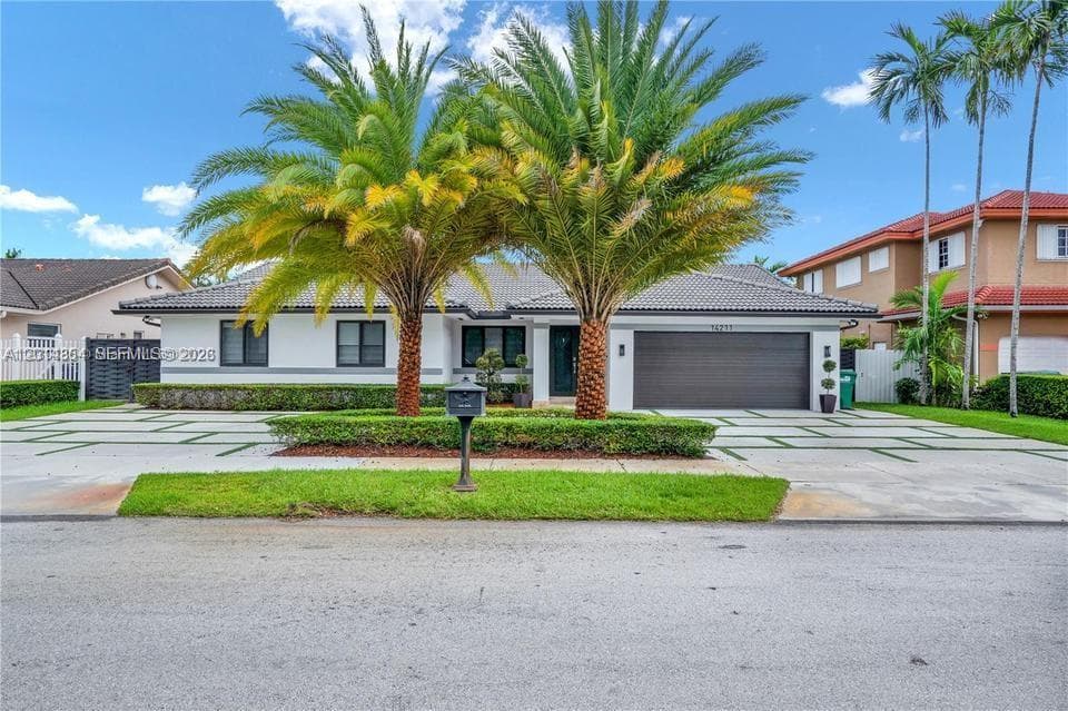 14211 SW 31st St, Miami FL 33175 — 1