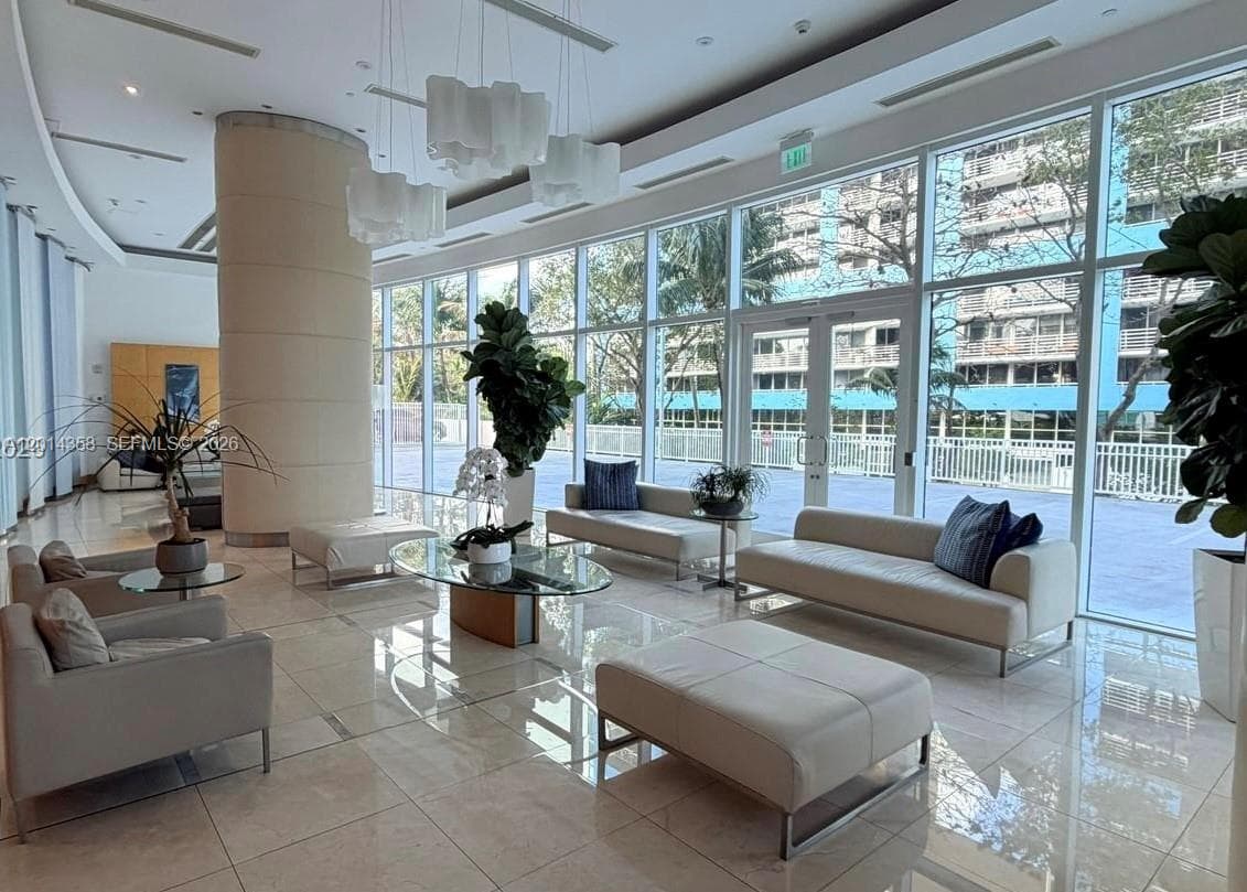 2101 Brickell Ave # 1808, Miami FL 33129 — 21