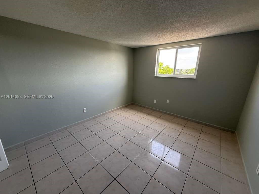 606 W 81st St # 316, Hialeah FL 33014 — 7