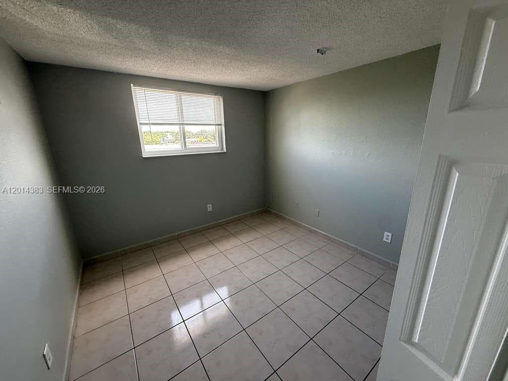 606 W 81st St # 316, Hialeah FL 33014 — 9