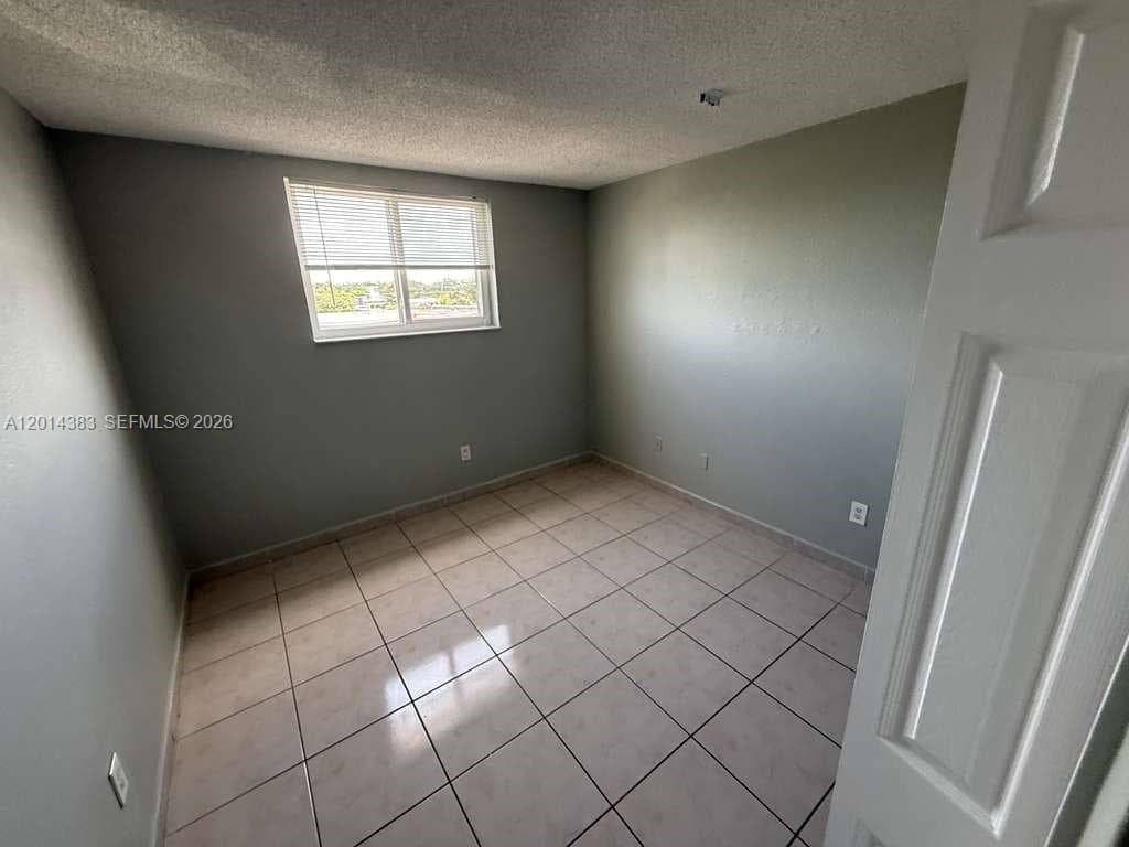 606 W 81st St # 316, Hialeah FL 33014 — 8