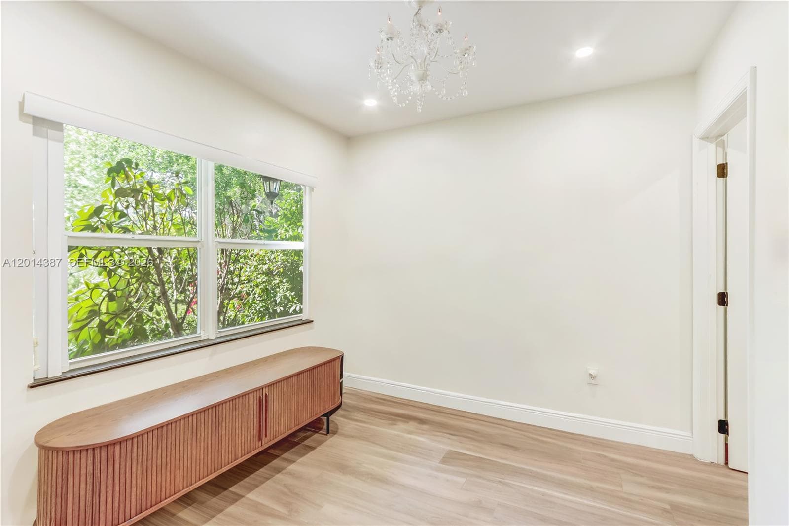 815 Monterey St., Coral Gables FL 33134 — 9