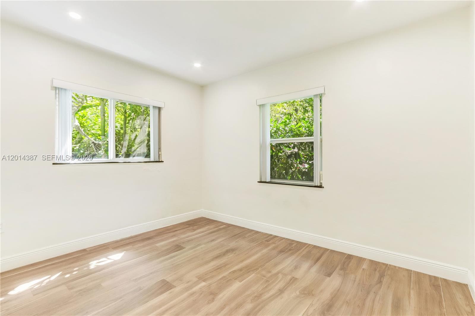 815 Monterey St., Coral Gables FL 33134 — 8