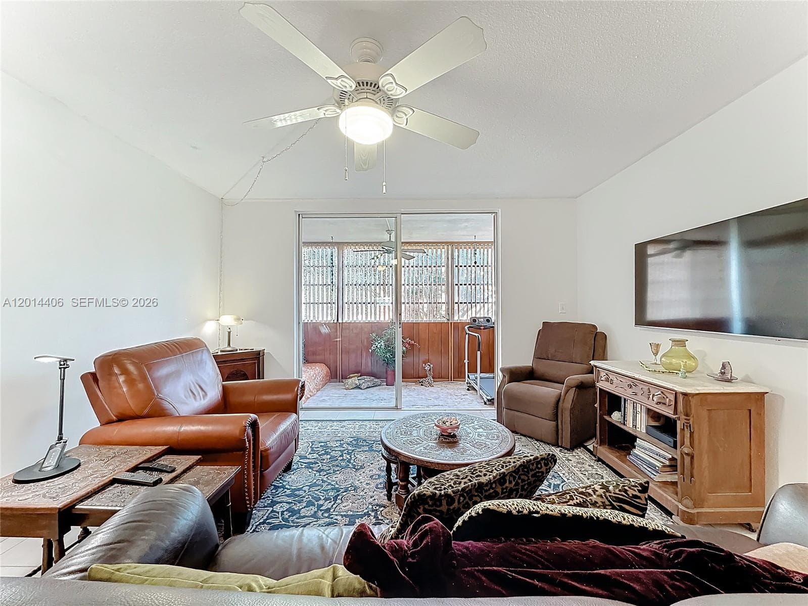 1401 NE Miami Gardens Dr # 286, Miami FL 33179 — 17