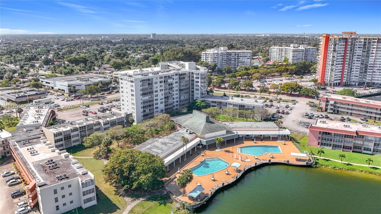 1401 NE Miami Gardens Dr # 286, Miami FL 33179 — 34
