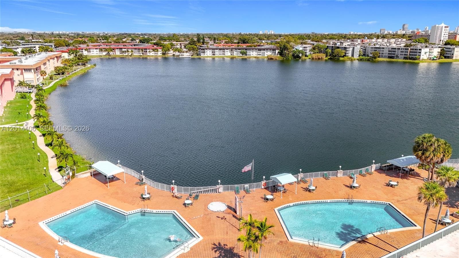1401 NE Miami Gardens Dr # 286, Miami FL 33179 — 38
