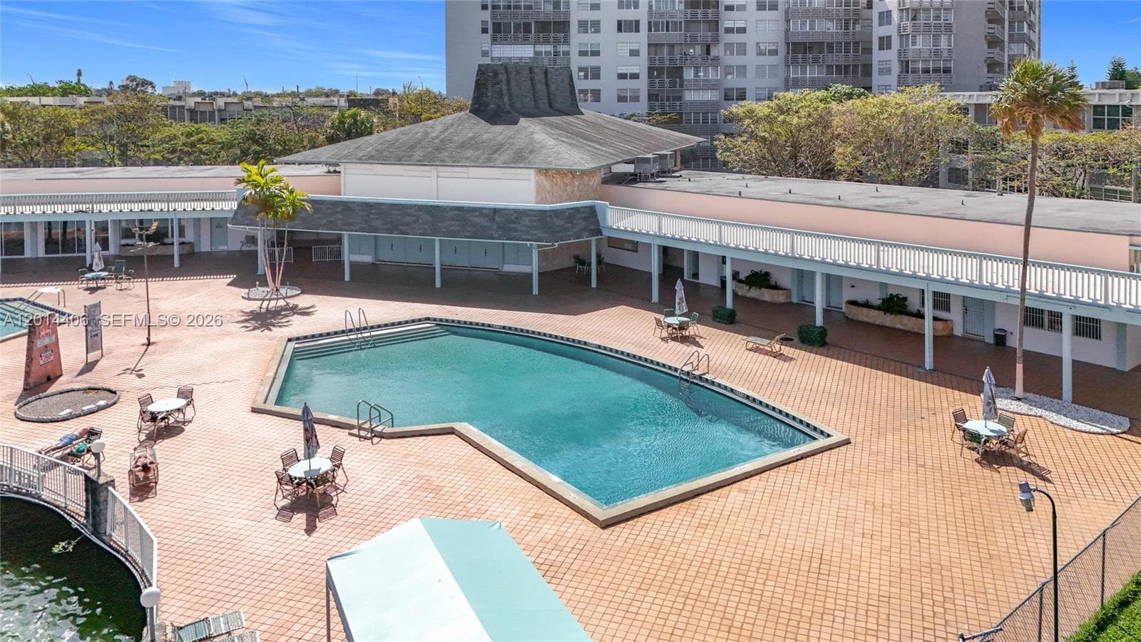 1401 NE Miami Gardens Dr # 286, Miami FL 33179 — 37