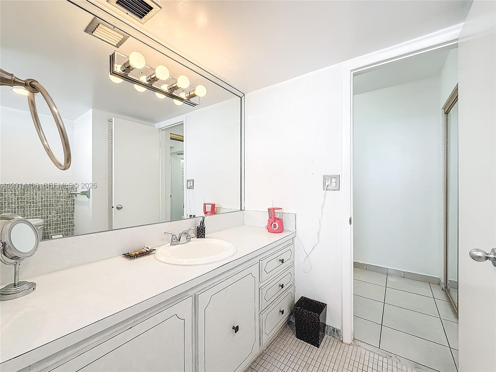 1401 NE Miami Gardens Dr # 286, Miami FL 33179 — 25