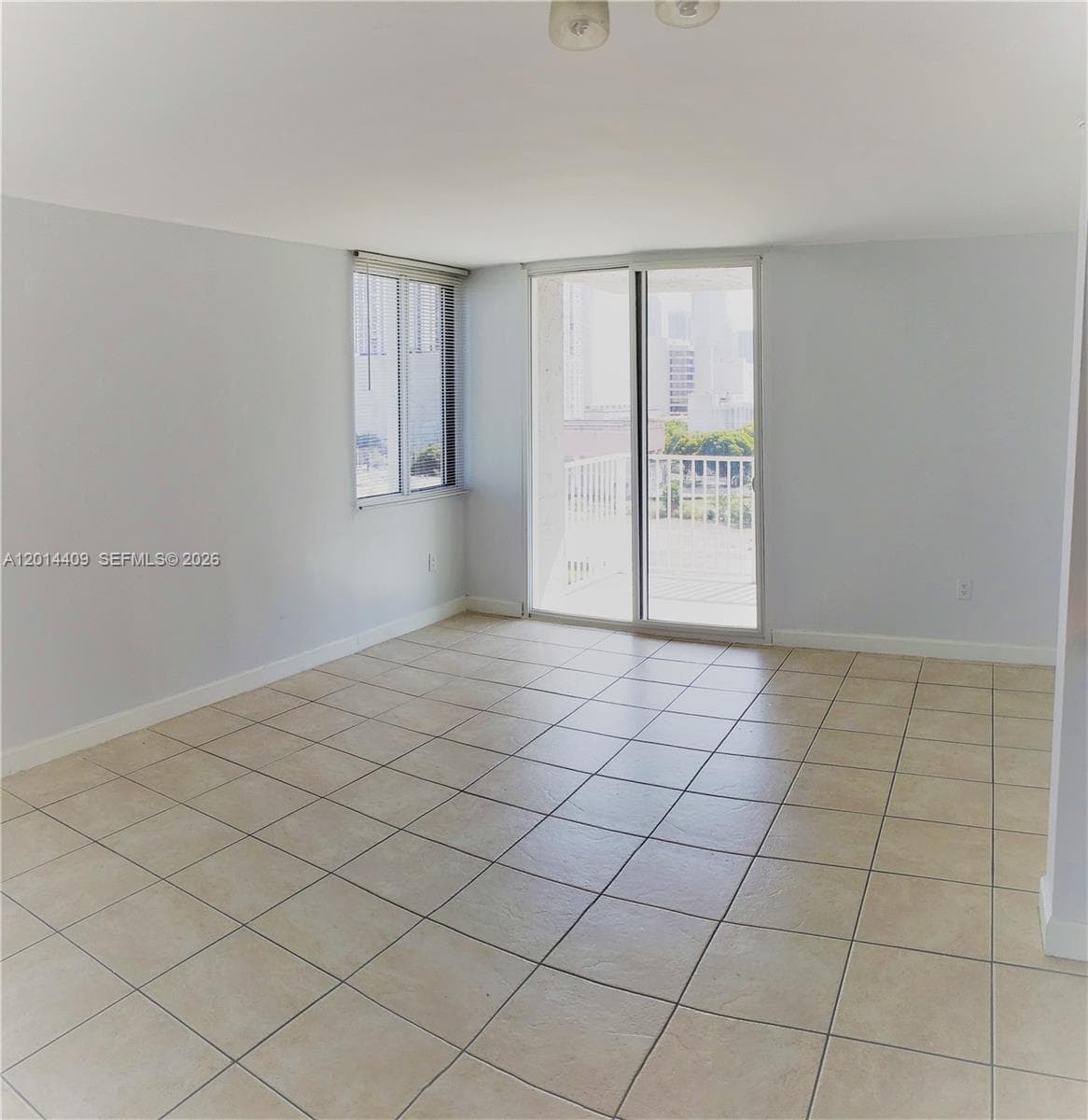 850 N Miami Ave # 903, Miami FL 33136 — 9
