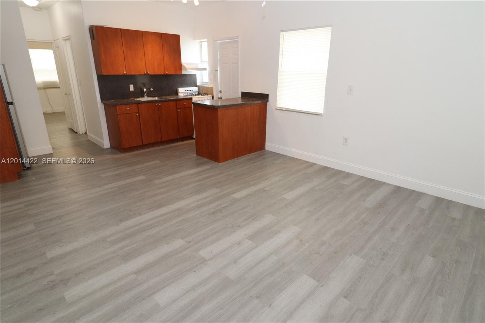 835 83rd St, Miami Beach FL 33141 — 27