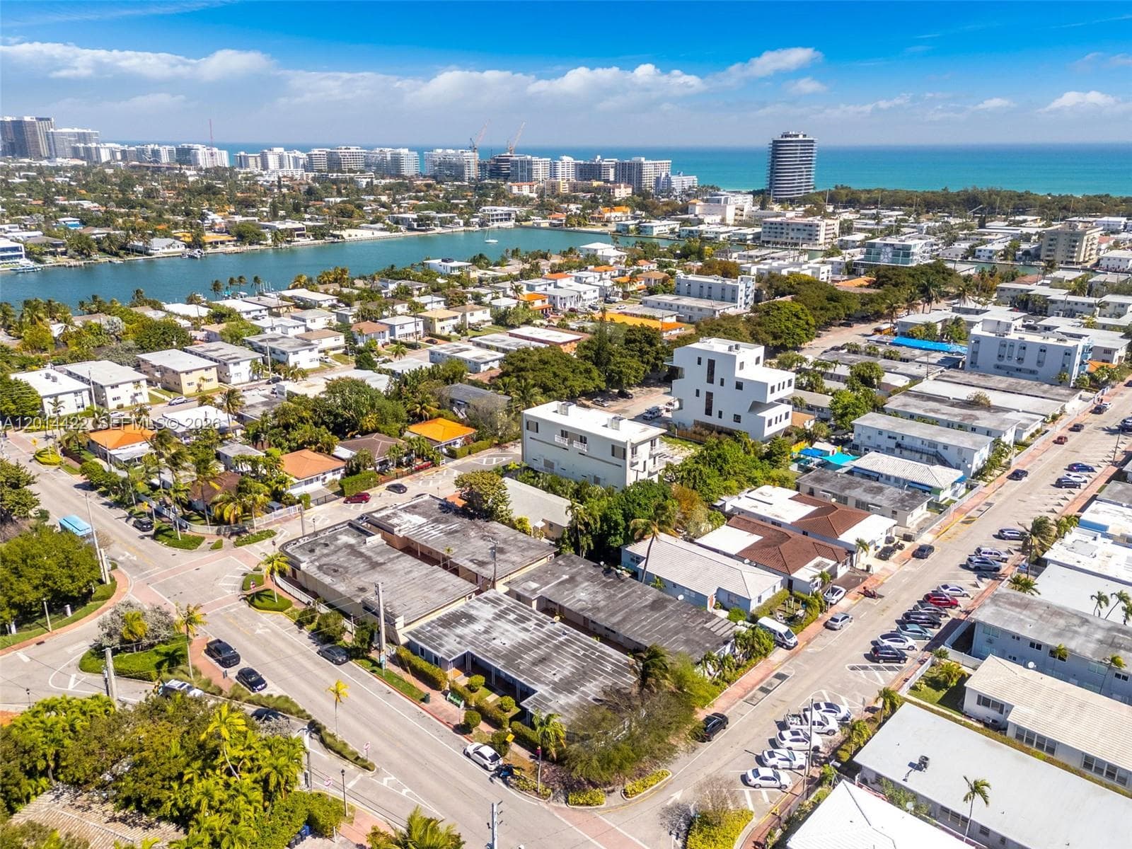 835 83rd St, Miami Beach FL 33141 — 15