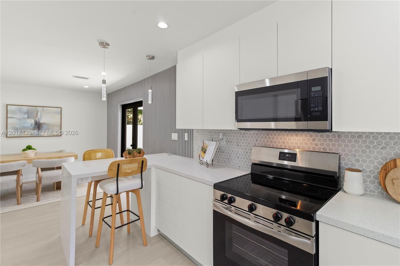 10 NW 100th St, Miami Shores FL 33150 — 22