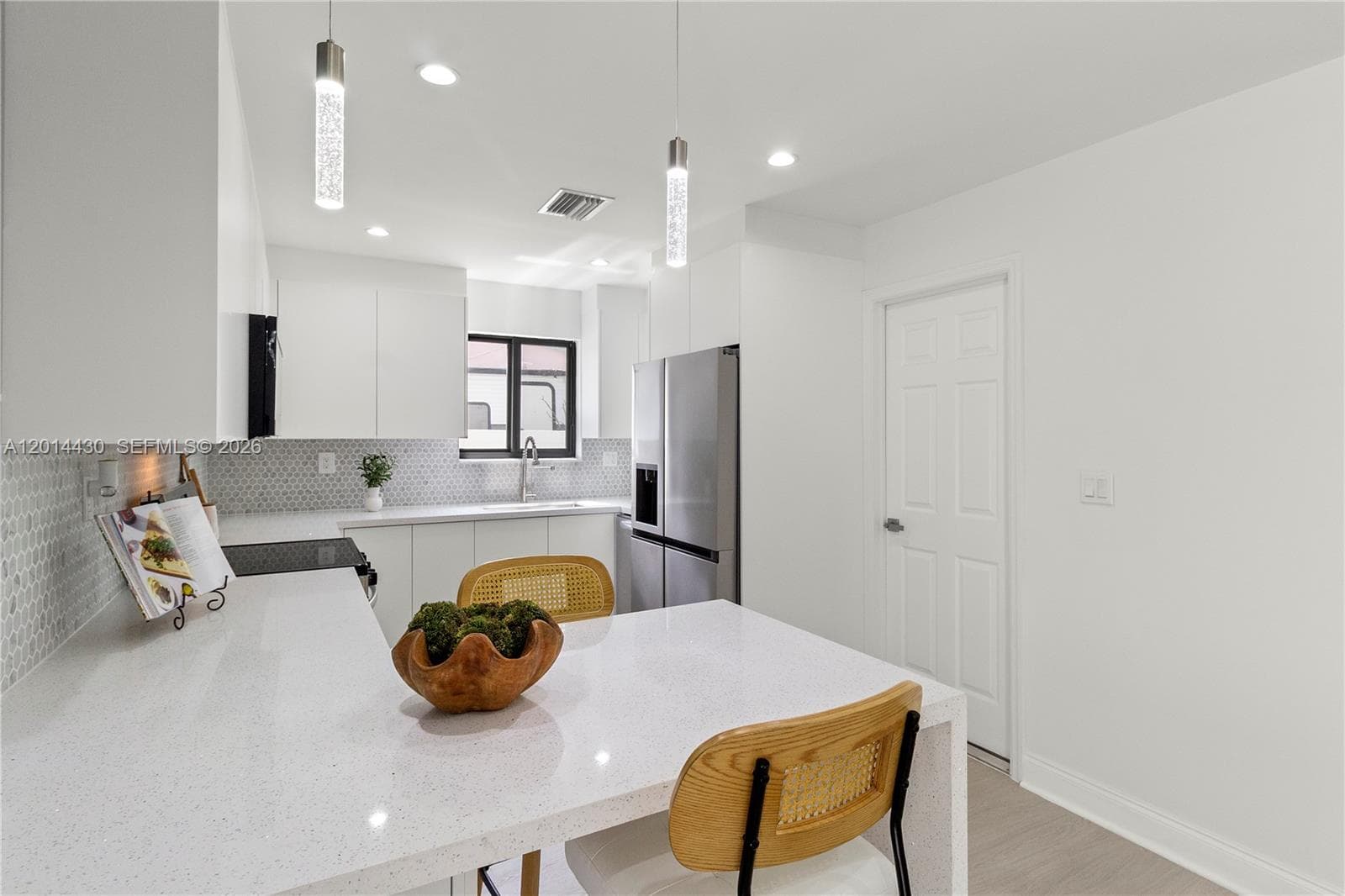 10 NW 100th St, Miami Shores FL 33150 — 21