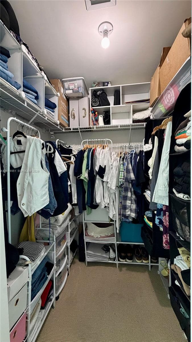 300 S Biscayne Blvd # 3212, Miami FL 33131 — 9