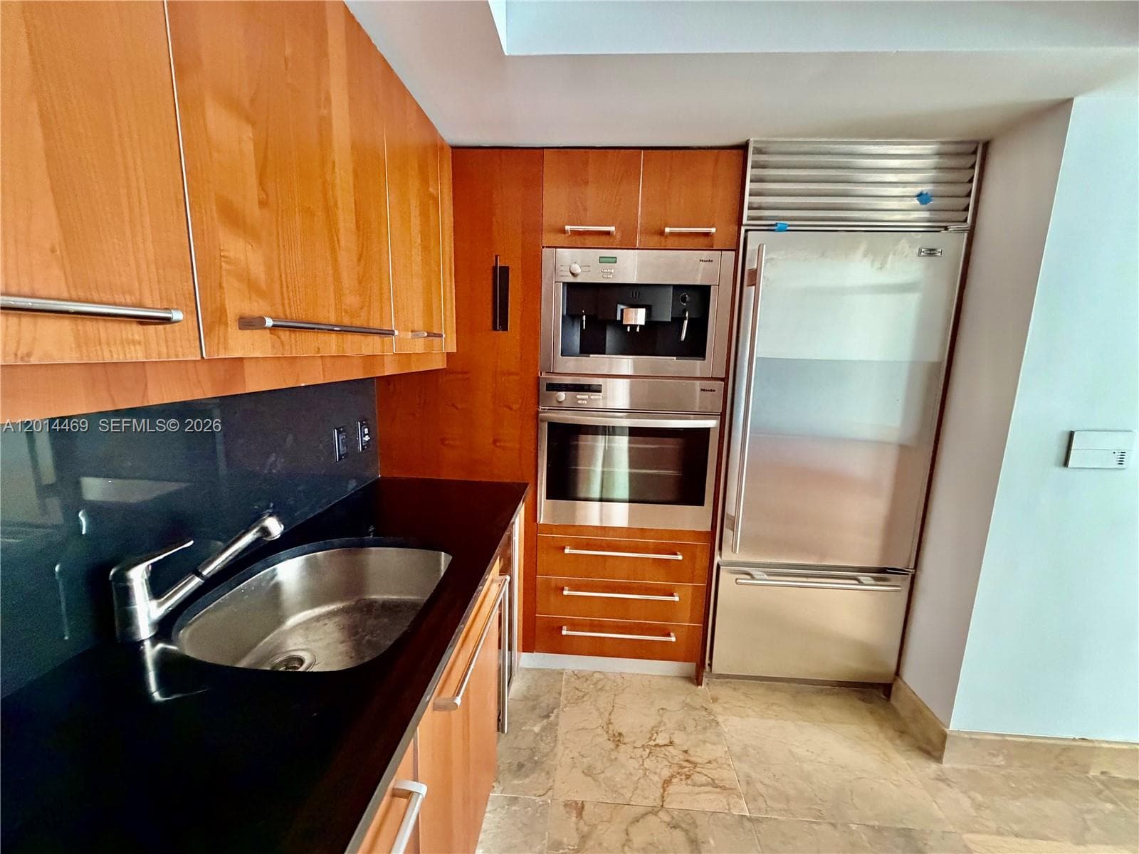 1331 Brickell Bay Dr # 1006, Miami FL 33131 — 19