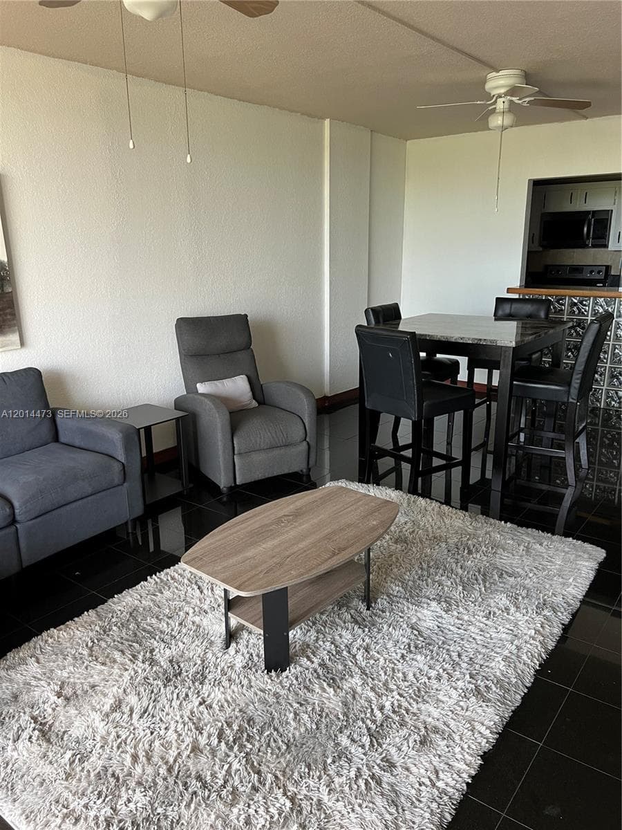 1465 NE 123rd St # 515, North Miami FL 33161 — 21