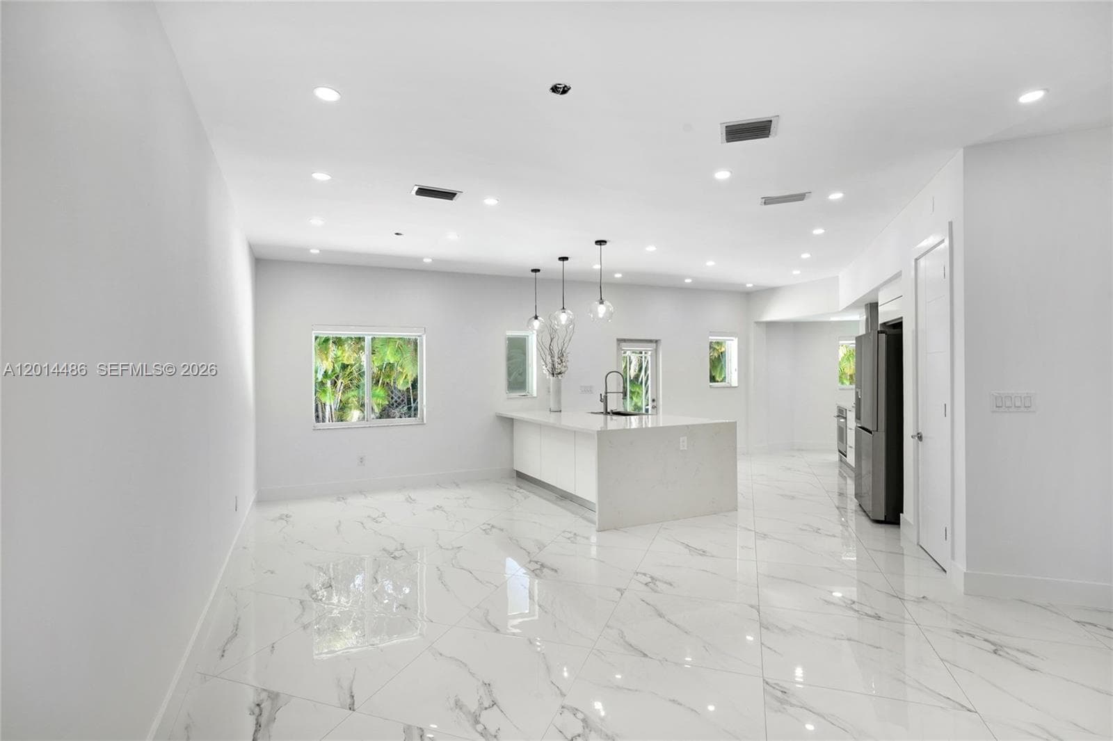711 Sunset Dr, Coral Gables FL 33143 — 9