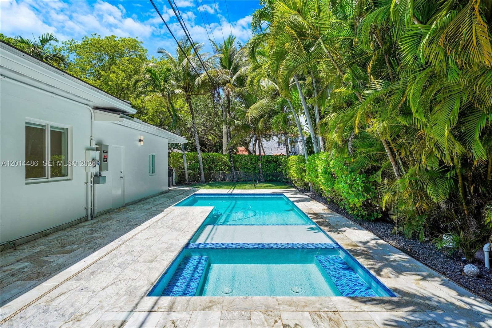 711 Sunset Dr, Coral Gables FL 33143 — 30