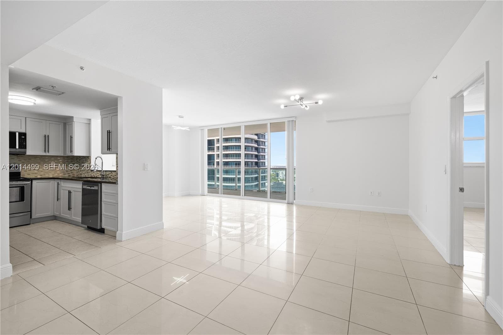 1250 S Miami Ave # 2501, Miami FL 33130 — 3